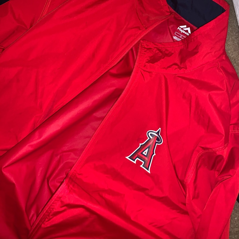 Angels windbreaker